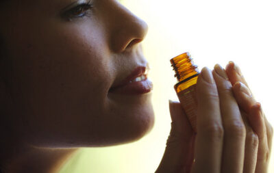 Feel More Secure and Confident with Essential Oils